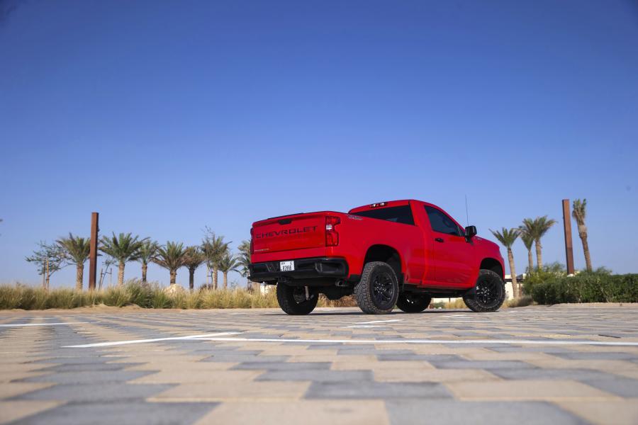  Chevrolet Silverado LT Z71 TrailBoss Regular Cab 2019 года  (UAE) (фото 37 из 45)